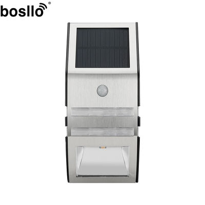 Bom preço. Lâmpada de indução solar Sensor de movimento Distância de indução 3-5m Design de economia de energia on-line